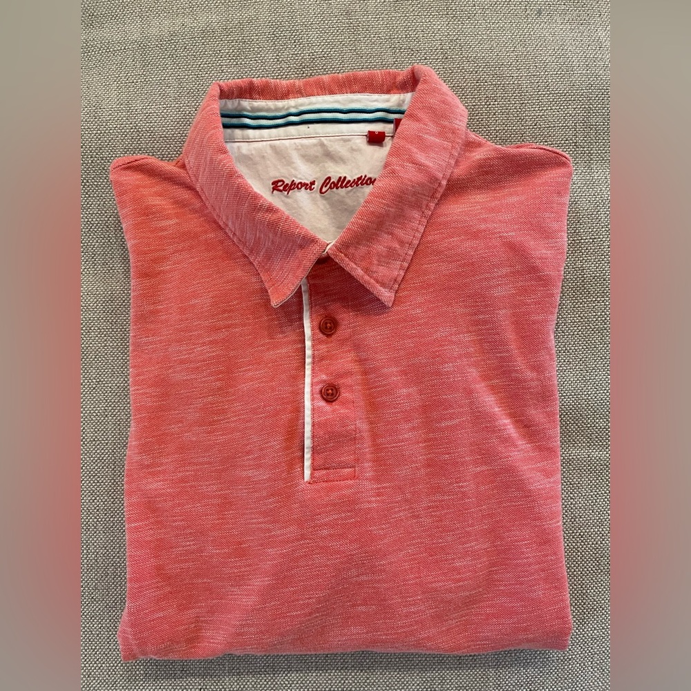 Report Collection Slim Fit Mesh Knit Polo Shirt in Sun Kissed Red Size L